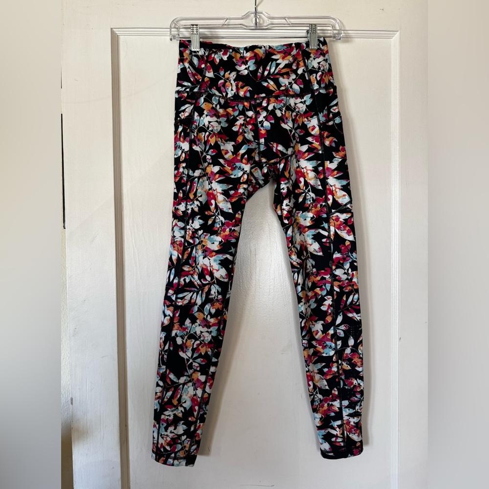 Korsa Floral Performance Leggings Running Marathon Pilates
Yoga Workout Active